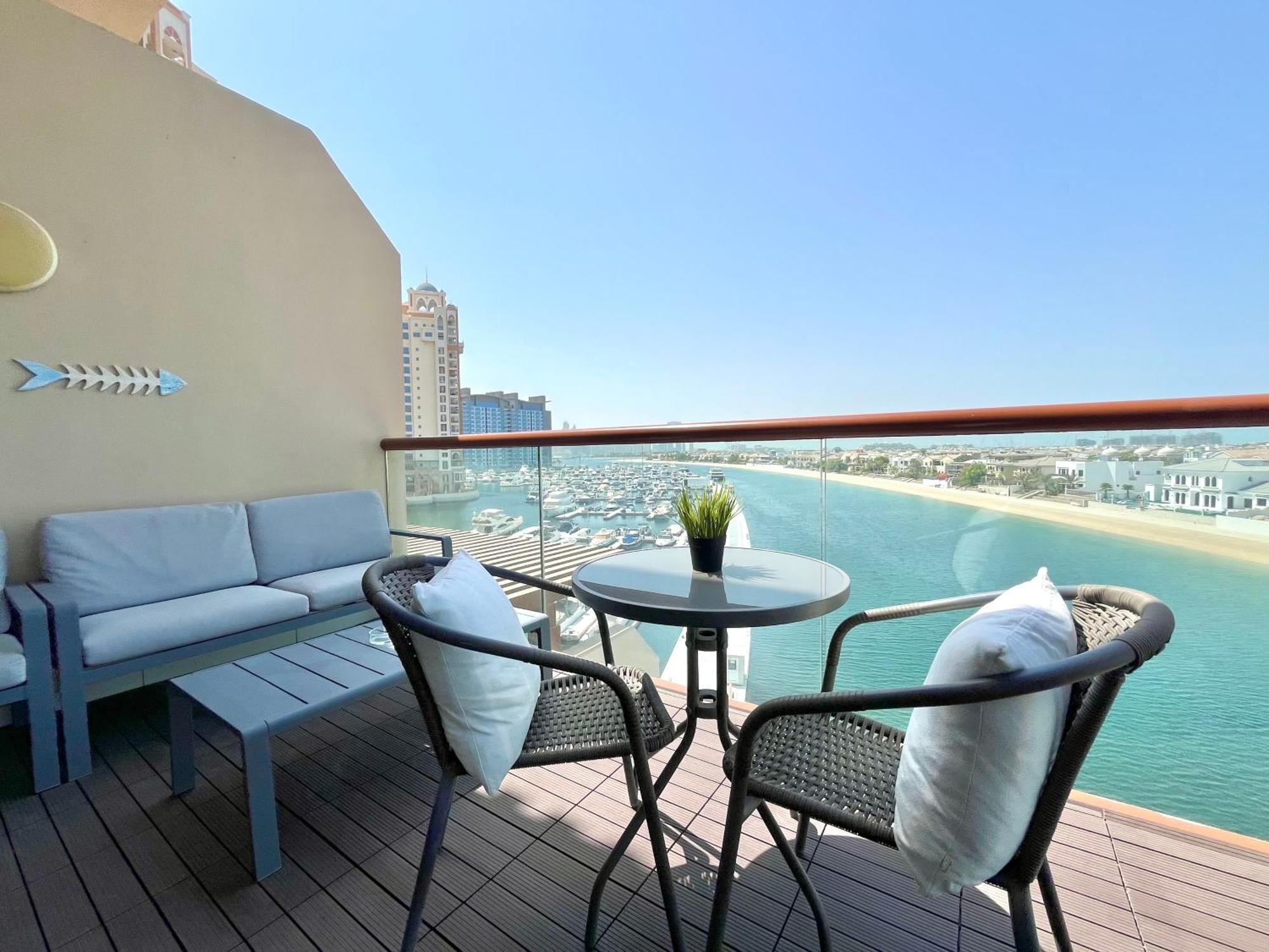 Palm Jumeirah Upgraded & Cozy Boutique Apartment Dubai