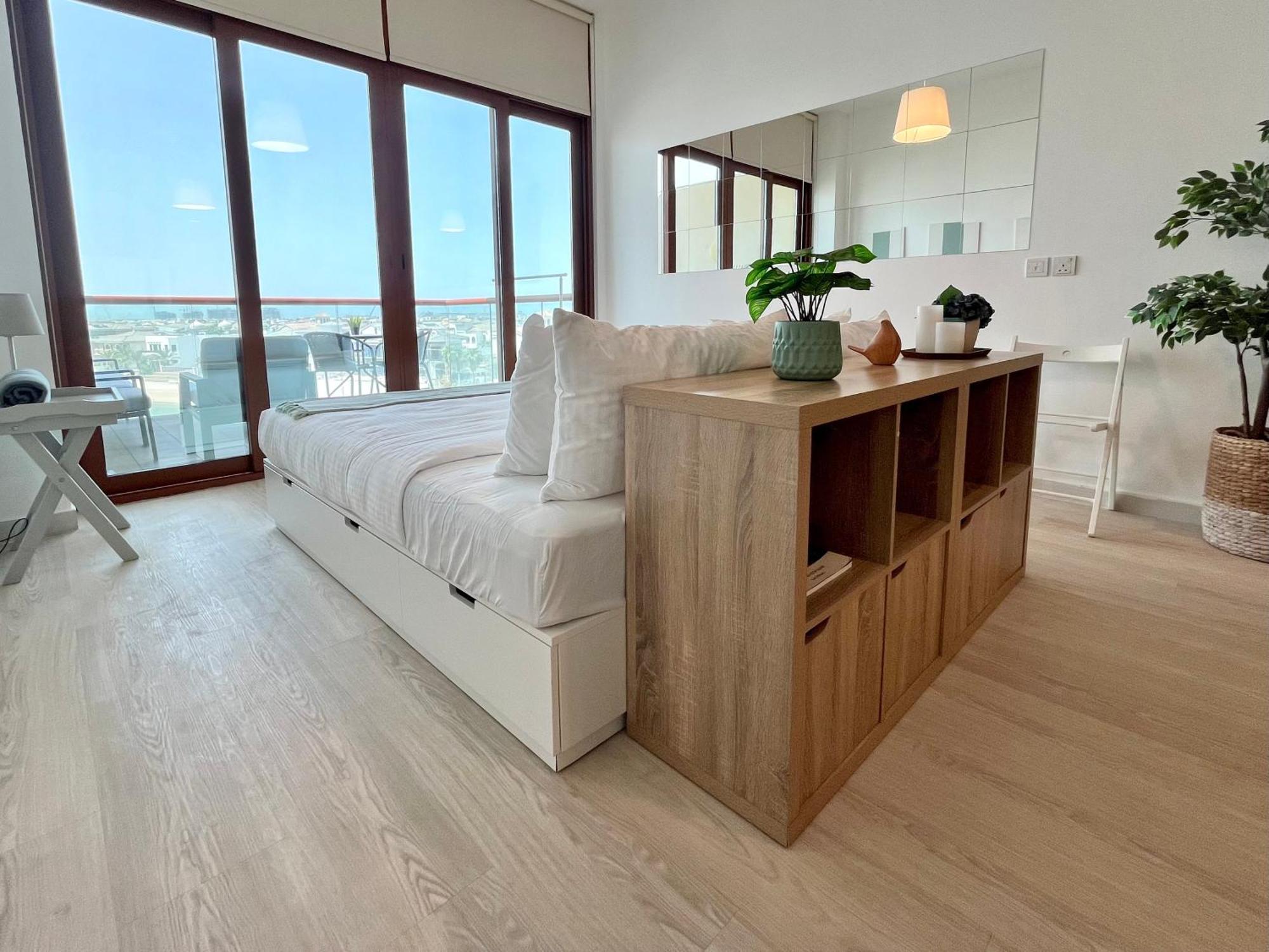 Palm Jumeirah Upgraded & Cozy Boutique Apartment
